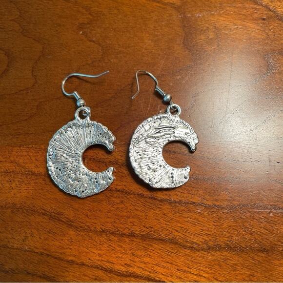Silver Turquoise Moon Earrings‎ - Picture 2 of 2